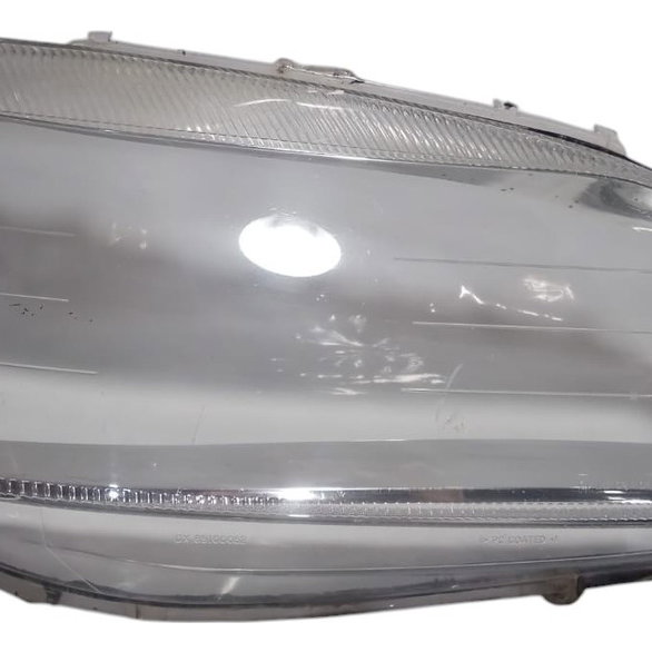 Lente Farol Lado Direito Gm Zafira 2005 Recuperado