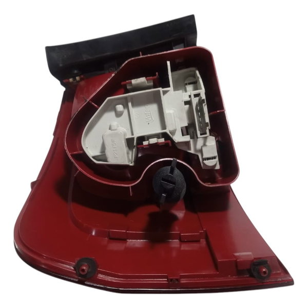 Lanterna Lado Direito Vw Spacefox 2014 Com Detalhe Direito/passageiro Vermelho