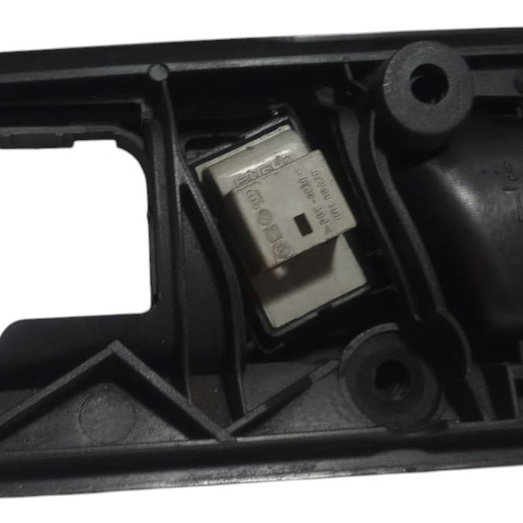 Maçaneta Interna Botão Trava Dianteira Esquerda Vw Polo 2003 Dianteira