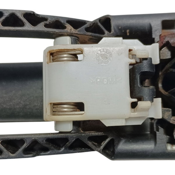 Maçaneta Externa Traseira Esquerda Vw Gol G5 2011 Traseira