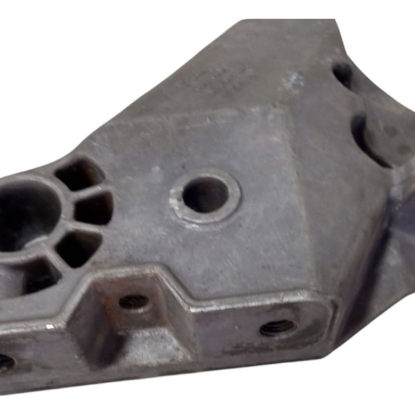 Suporte Dianteiro Direito Vw Golf 2.0 2001