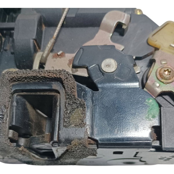 Fechadura Elétrica Dianteira Direita Vw Golf 2006