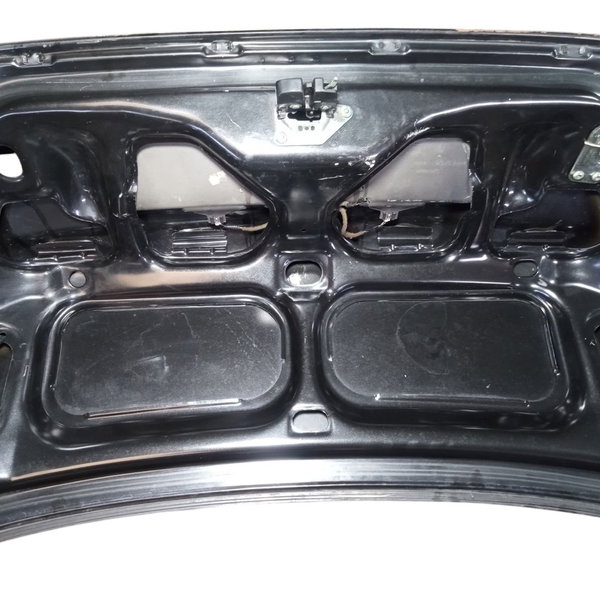 Tampa Traseira Fiat Siena 2004 Detalhes Preto