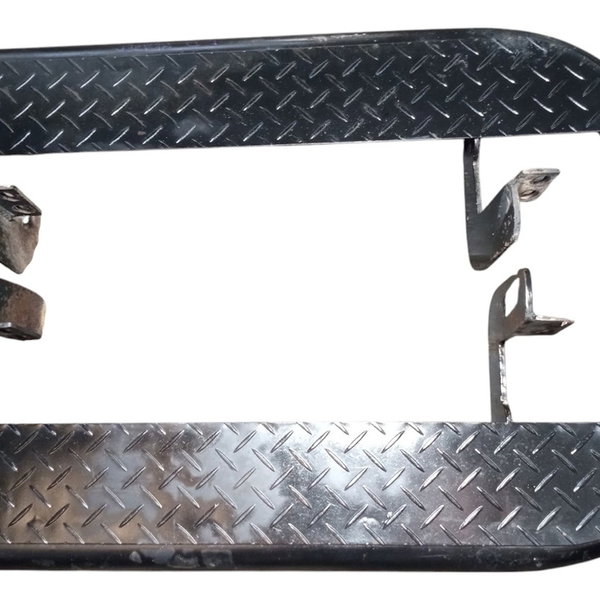 Estribo Lateral Nissan Frontier 2010 Par Usado