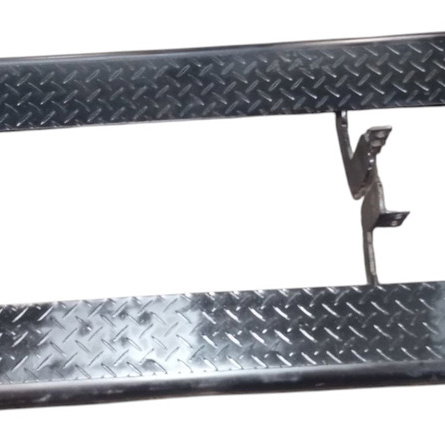 Estribo Lateral Nissan Frontier 2010 Par Usado