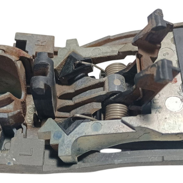 Maçaneta Externa Traseira Direita Vw Polo 2003 Traseira