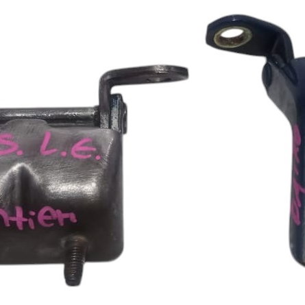 Dobradiça Porta Traseira Esquerda Nissan Frontier 2010 Par