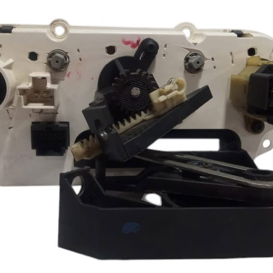 Comando Ar Condicionado Ford Fiesta 2005 Moldura C/ Detalhes