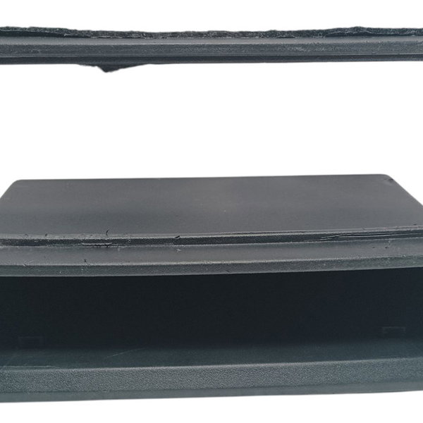 Moldura Central Rádio Porta Objetos Gm Corsa Montana 2010