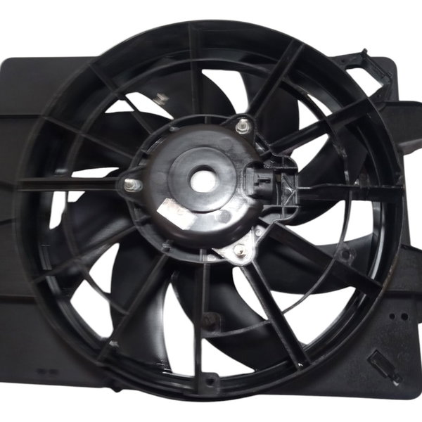 Defletor Ventoinha Ford Focus 2004 1.6 Usado