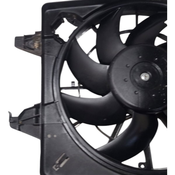 Defletor Ventoinha Ford Focus 2004 1.6 Usado