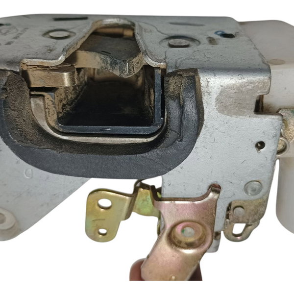 Fechadura Manual Traseira Direita Vw Gol G4 2007