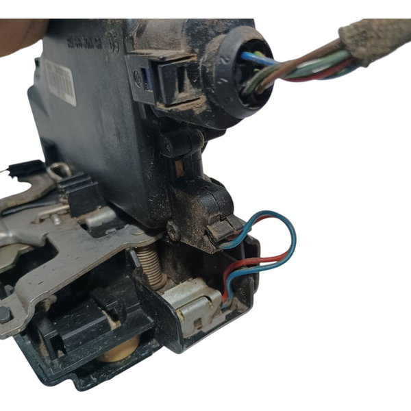 Fechadura Elétrica Traseira Direita Vw Polo 2004