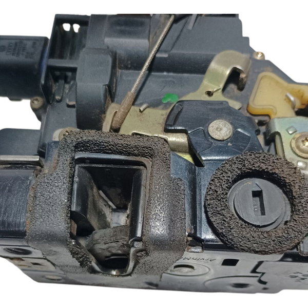 Fechadura Elétrica Traseira Direita Vw Polo 2004