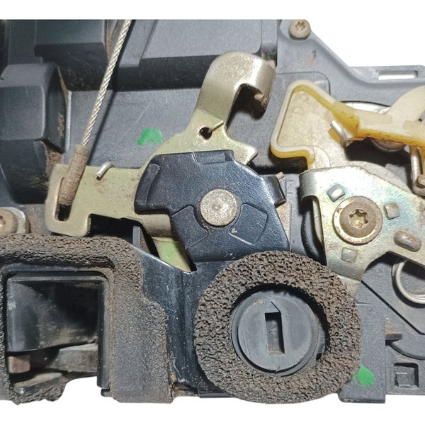 Fechadura Elétrica Traseira Direita Vw Polo 2004