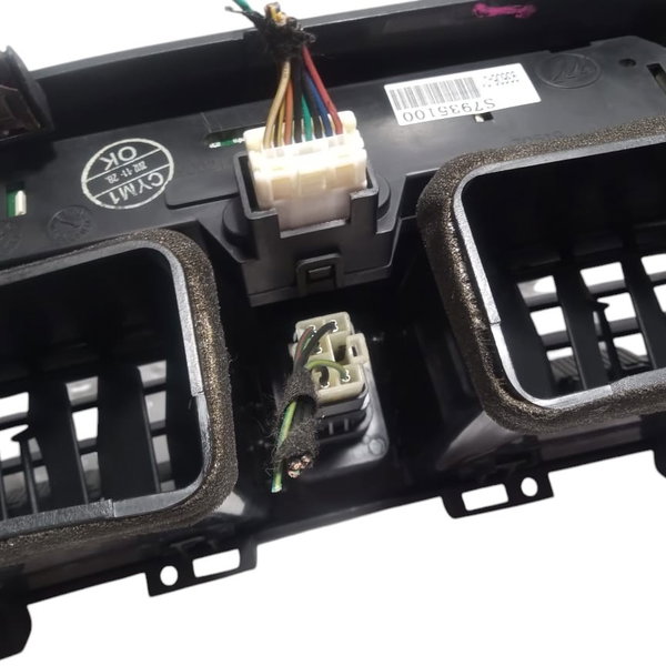 Moldura Central Painel Difusor Alerta Relógio Lifan X60 2013