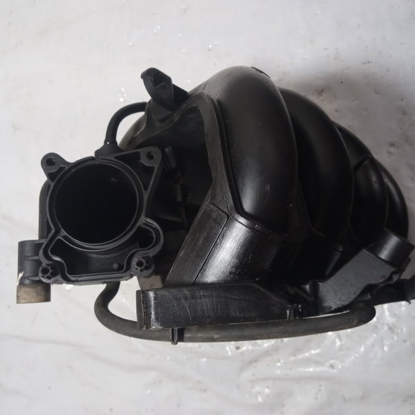 Coletor Admissão Ford Fiesta 1.6 2004 Zetec Usado
