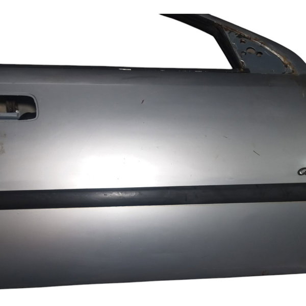 Porta Dianteira Gm Astra 2005 Direita 4p Detalhes Usado Dianteira Direita Cinza