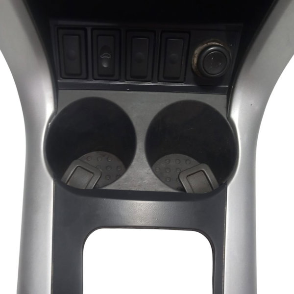 Console Central Porta Copos Lifan X60 2013