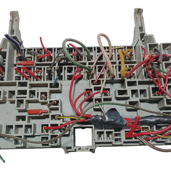 Caixa De Fusível Gm Celta 1.0 2011