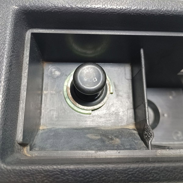 Moldura Cinzeiro Acendedor Ford Pampa 1988