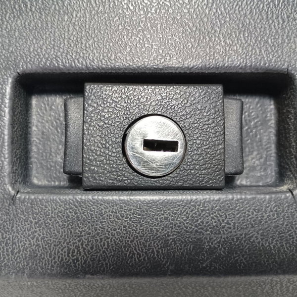 Tampa Porta Luvas Ford Pampa 1988
