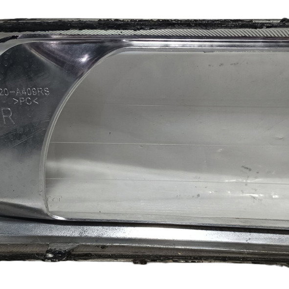Lente Do Farol Lado Direito Vw Gol G3 2003 Recuperado