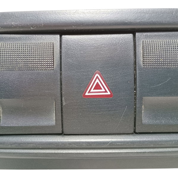 Moldura Painel Central Botão Alerta Vw Gol G4 2005 Pret