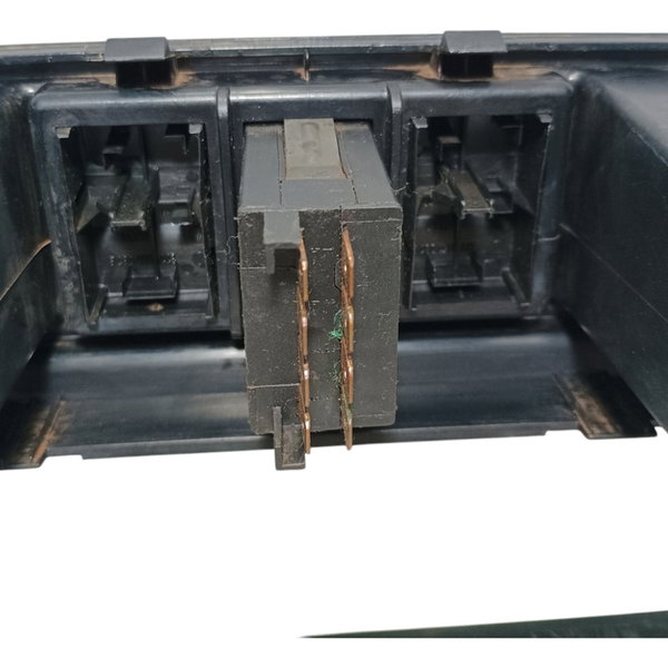 Moldura Painel Central Botão Alerta Vw Gol G4 2005 Pret