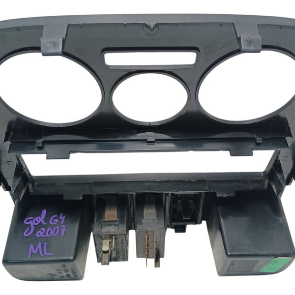 Moldura Central Botão Alerta Desembaçador Vw Gol G4 2007