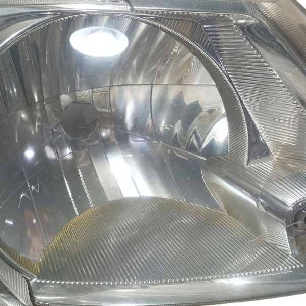 Farol Lado Direito Toyota Hilux 2008 Direito/passageiro