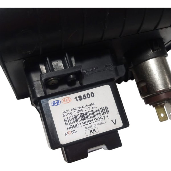 Moldura Central Usb Acendedor Hyundai Hb20 2014