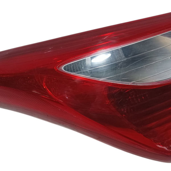 Lanterna Canto Traseira Esquerda Hyundai Hb20 2014 Esquerdo/motorista Vermelho