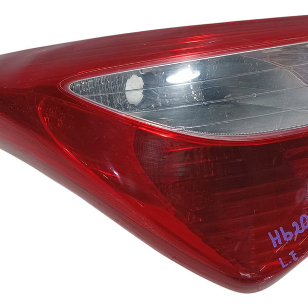 Lanterna Canto Traseira Esquerda Hyundai Hb20 2014 Esquerdo/motorista Vermelho