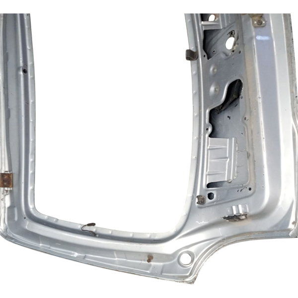Capo Traseiro Gm Corsa 98 2000 Hatch Detalhes Usado