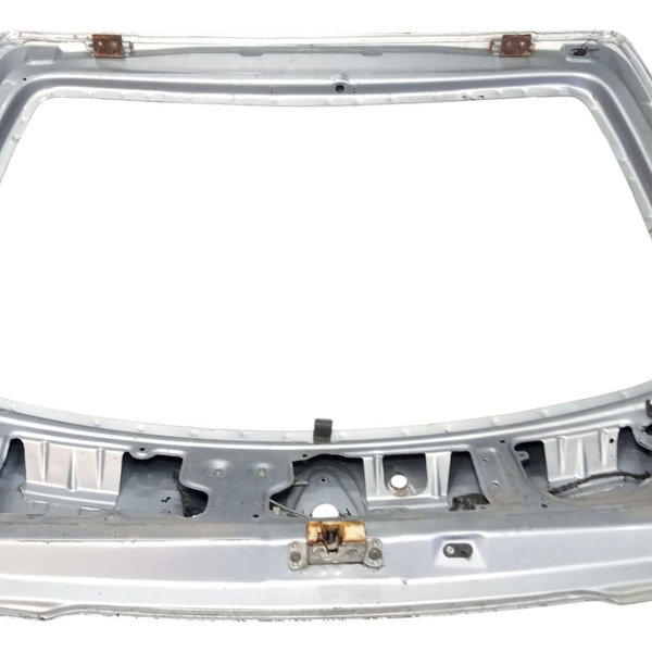 Capo Traseiro Gm Corsa 98 2000 Hatch Detalhes Usado