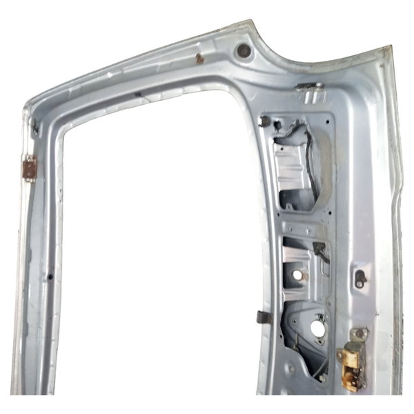 Capo Traseiro Gm Corsa 98 2000 Hatch Detalhes Usado
