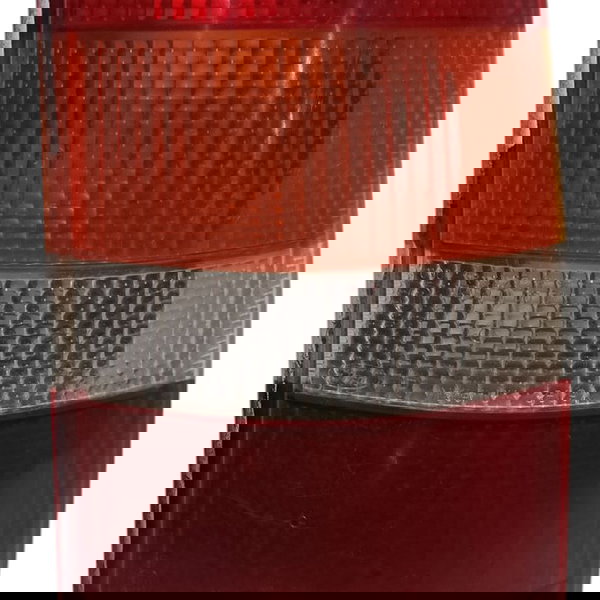 Lanterna Traseira Direita Ford Courier 1998