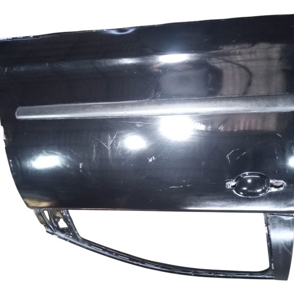 Porta Dianteira Vw Polo 2004 Direita Detalhes Usada Dianteira Direita Preto