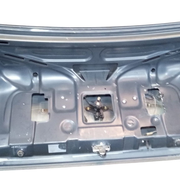 Tampa Traseira Gm Astra Sedam 2000 Detalhes Usado Verde-escuro