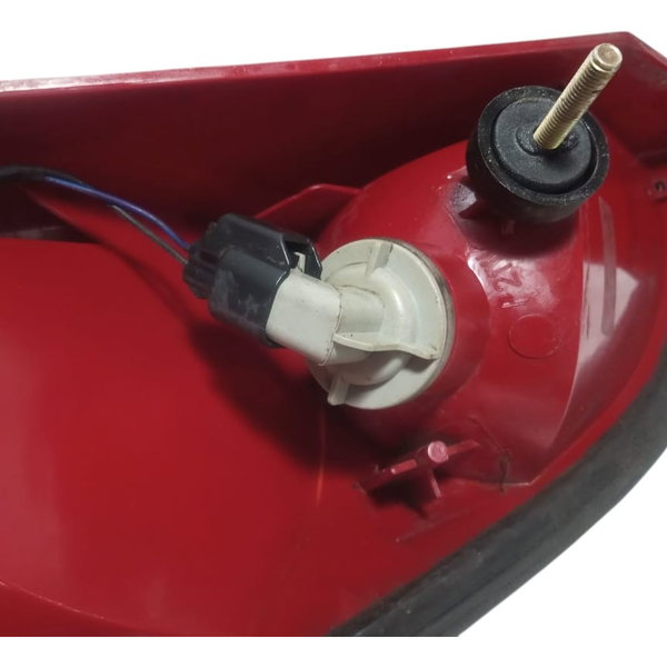 Lanterna Direita Ford Focus 2005 Direito/passageiro Vermelho