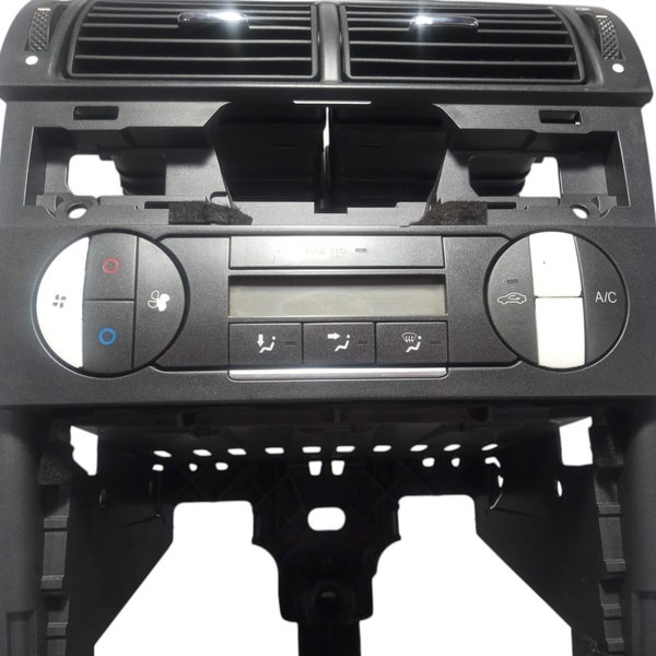 Moldura Central Comando Ar Difusor Ford Mondeo 2005