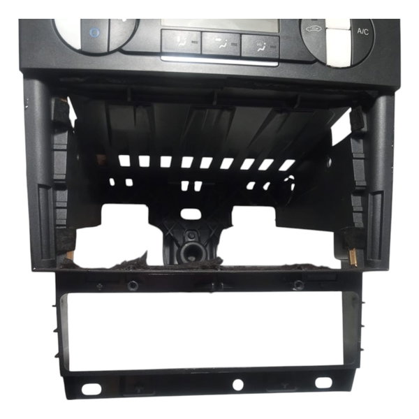 Moldura Central Comando Ar Difusor Ford Mondeo 2005
