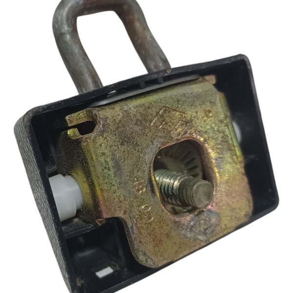 Batente Fechadura Porta Malas Renault Clio 2004