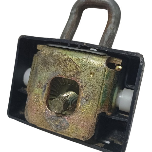 Batente Fechadura Porta Malas Renault Clio 2004