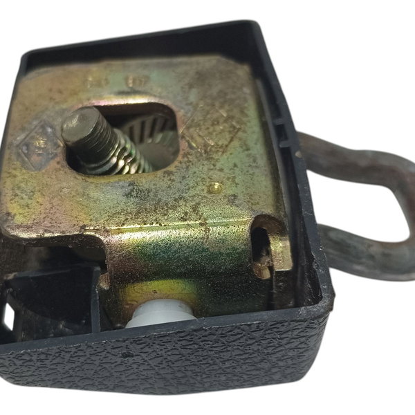 Batente Fechadura Porta Malas Renault Clio 2004
