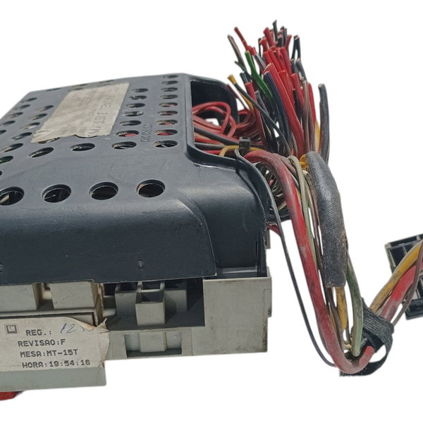 Caixa De Fusível Gm Zafira 2.0 2003