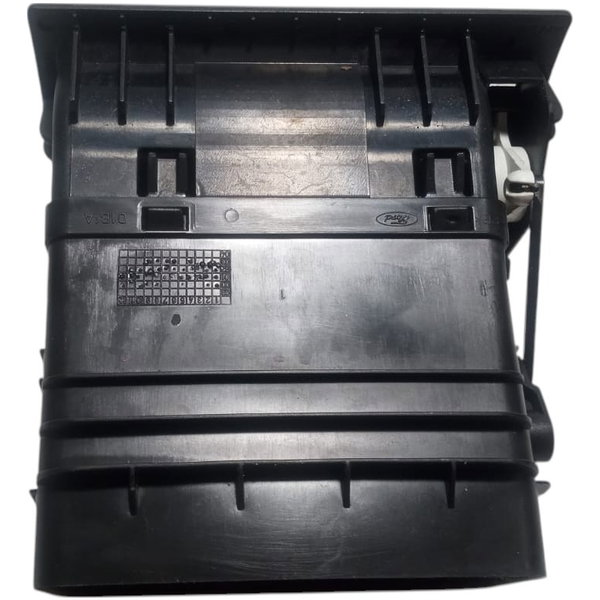 Difusor Lado Direito Ford Mondeo 2005 Com Detalhe