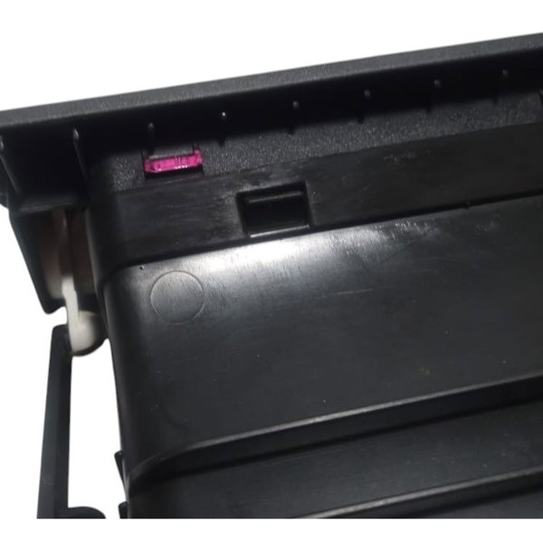 Difusor Lado Direito Ford Mondeo 2005 Com Detalhe