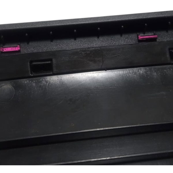 Difusor Lado Direito Ford Mondeo 2005 Com Detalhe